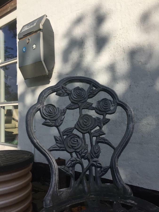 Rosenlund Bed & Breakfast Skovsgårde Exterior foto